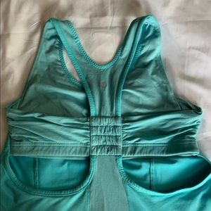 Lululemon tank top